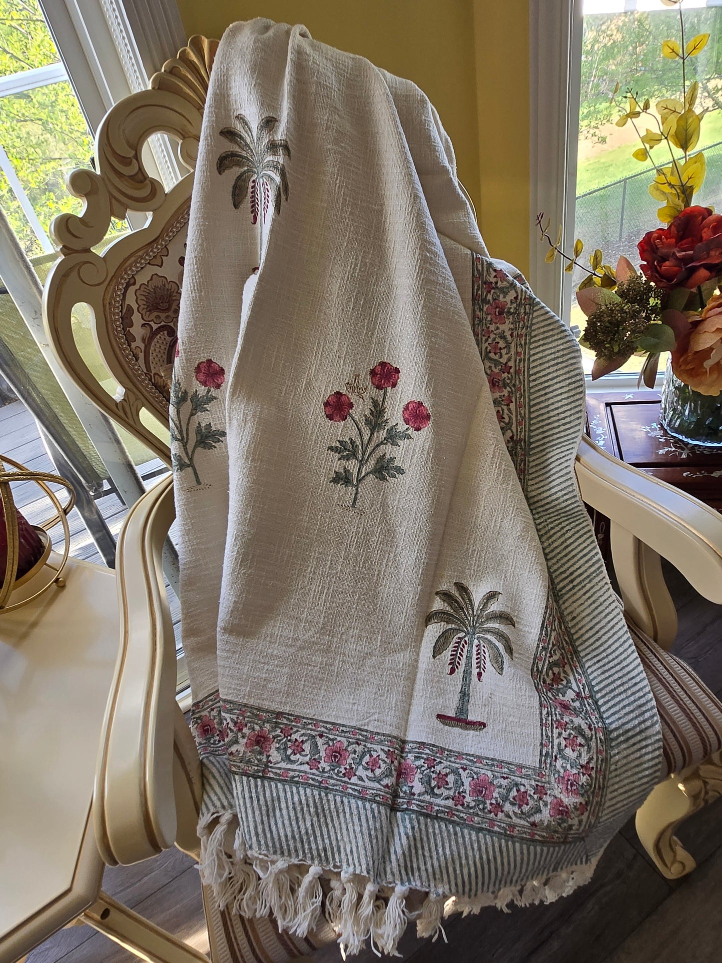 Palm Blossom Throw