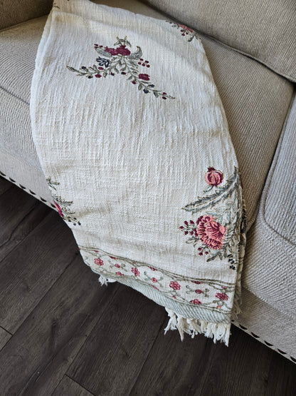 Vintage Rose Garden Throw