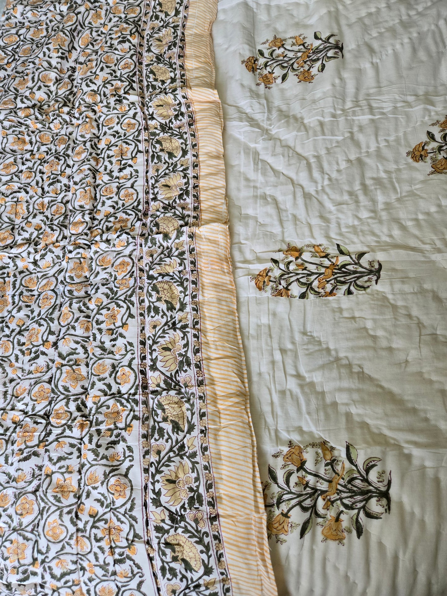 Saffron Bloom Reversible Quilt - Twin Size
