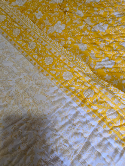 Sunkissed Meadow Reversible Quilt  - Queen Size