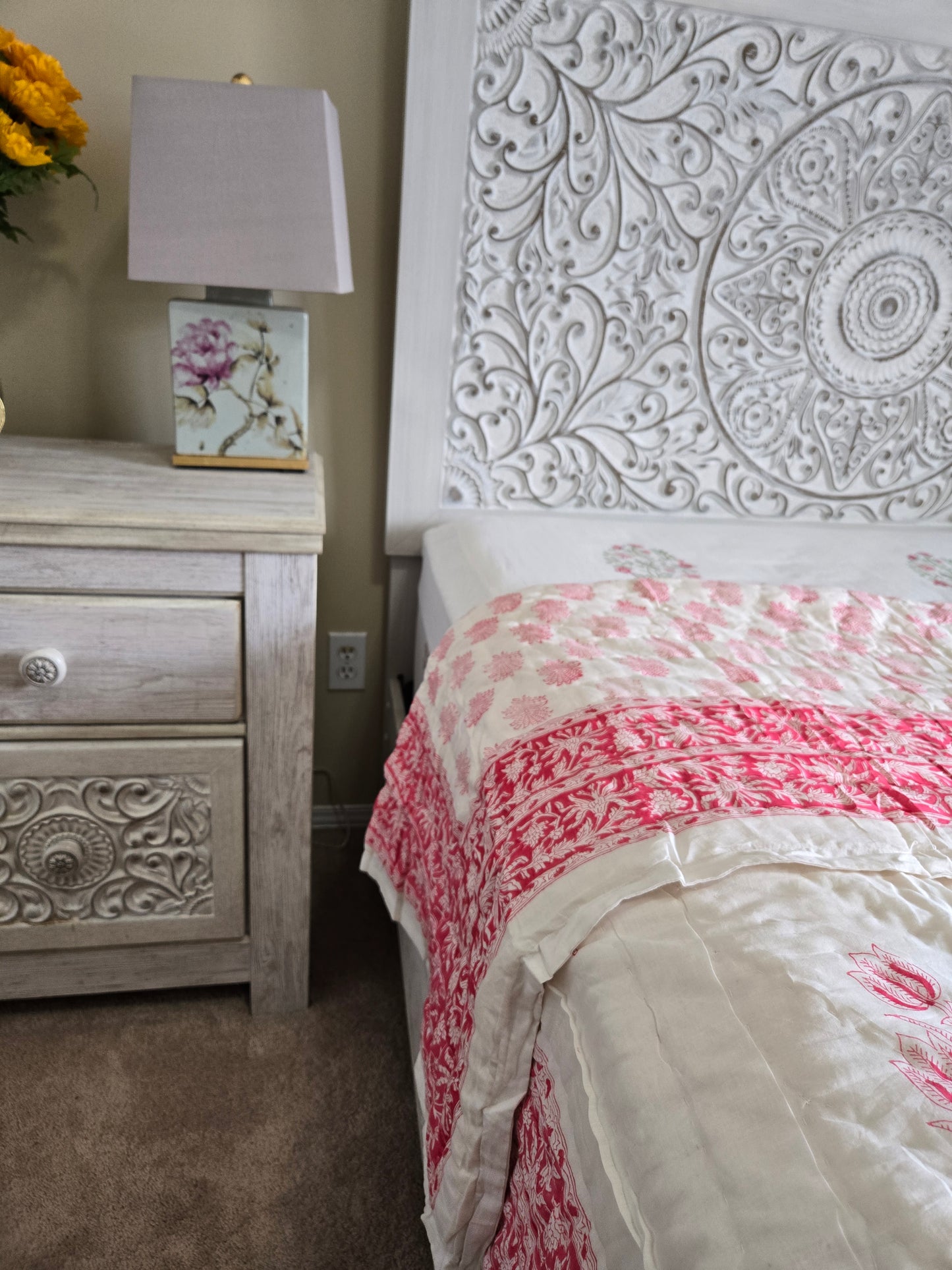 Blush Tulip Reversible Quilt - Queen Size