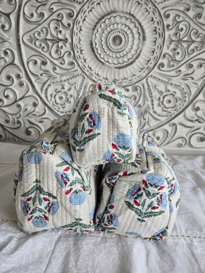 Frosted Bloom Quilted Pouch Set