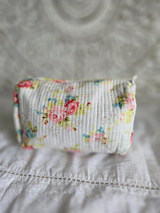 Rosé Bloom Quilted Pouch Set