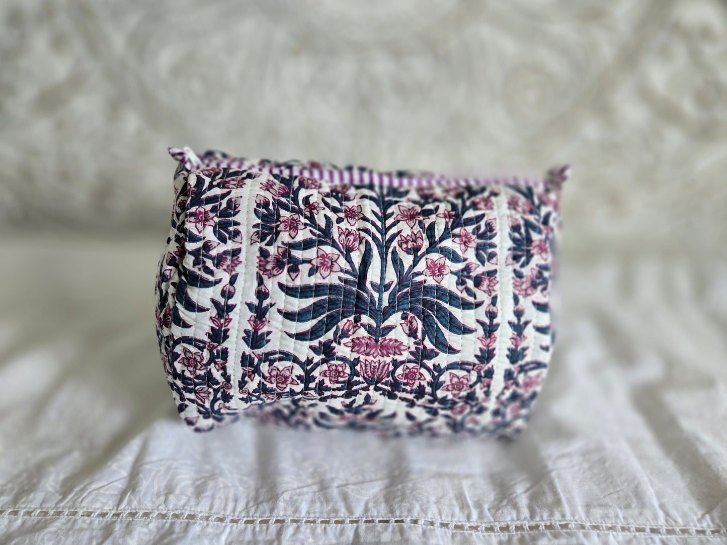 Midnight Vine Quilted Pouch Set