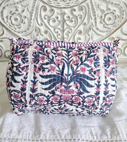 Midnight Vine Quilted Pouch Set