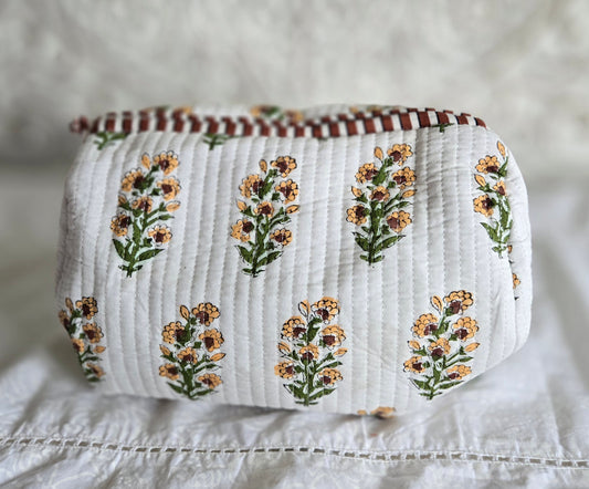 Wildflower Whisper Quilted Pouch Set